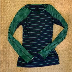 Lululemon long sleeve shirt